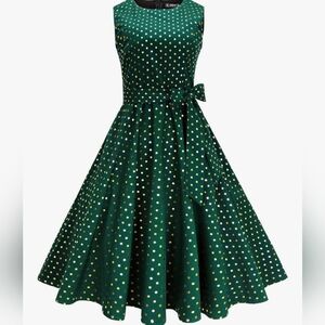 HALLOWEEN 50S! Chic Green and Gold Polka Dot Midi Dress